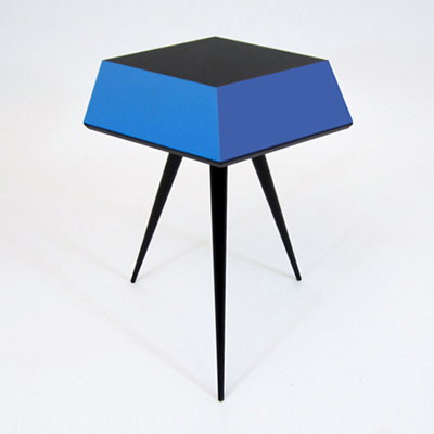 Cube 1 table by Rockman & Rockman Cube 1 table by Rockman & Rockman
