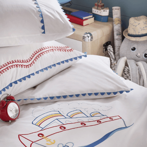 Luxury linen bedding by Peter Reed