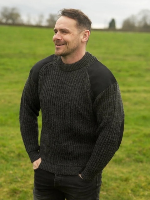 Mars Knitwear British wool jumper